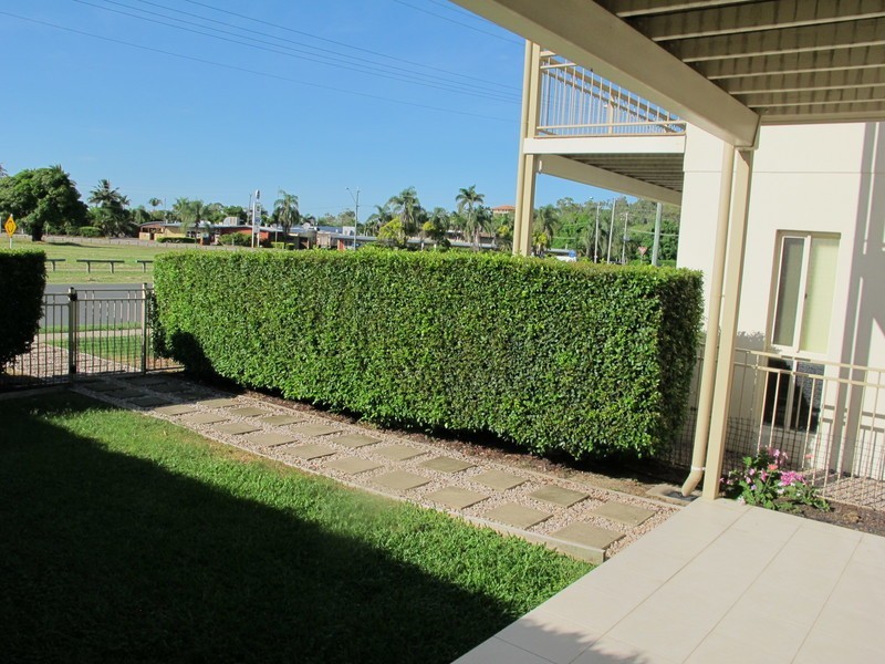 2/1 Murroona Street, Bowen QLD 4805