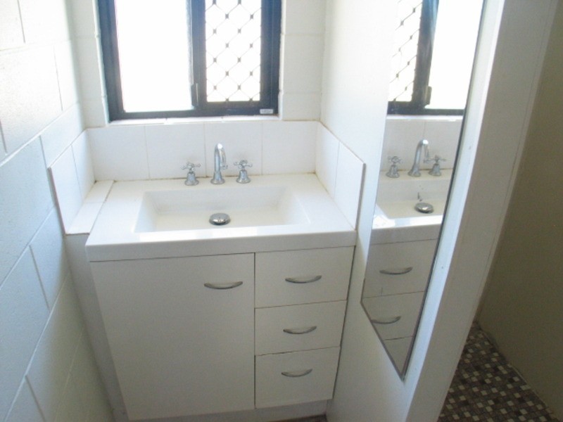 5/36 Brisbane Street, Bowen QLD 4805