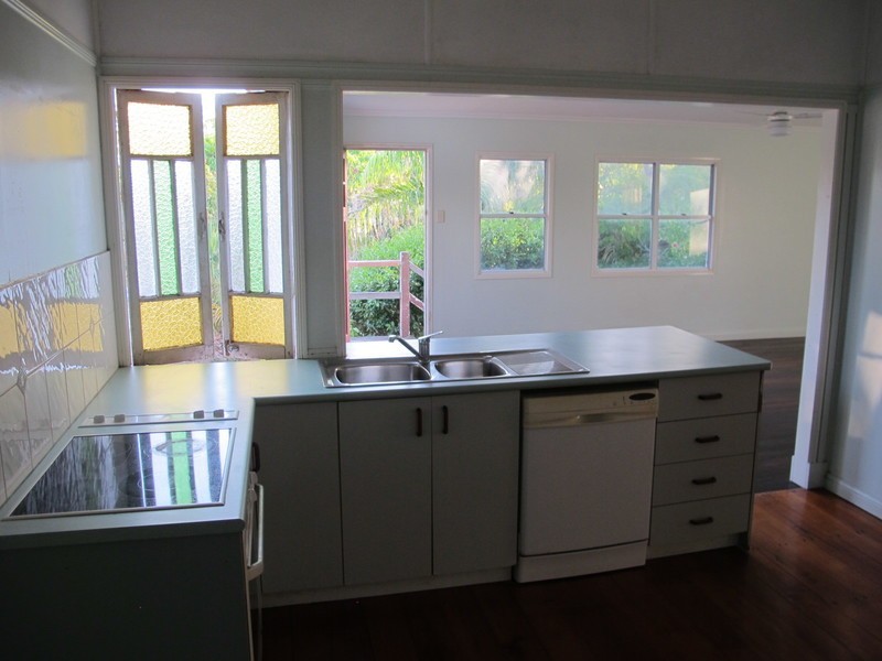 79 Golf Links Road, Bowen QLD 4805