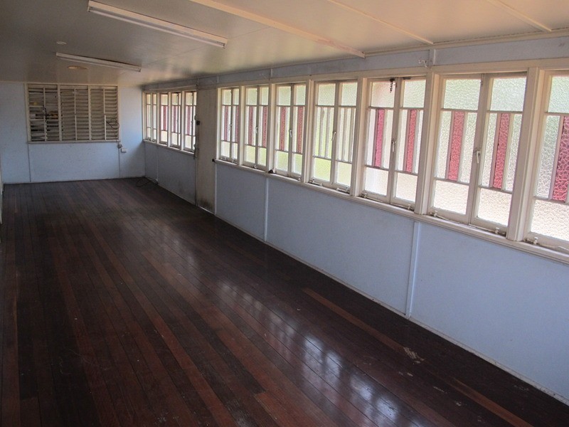 60 Livingstone  Street, Bowen QLD 4805