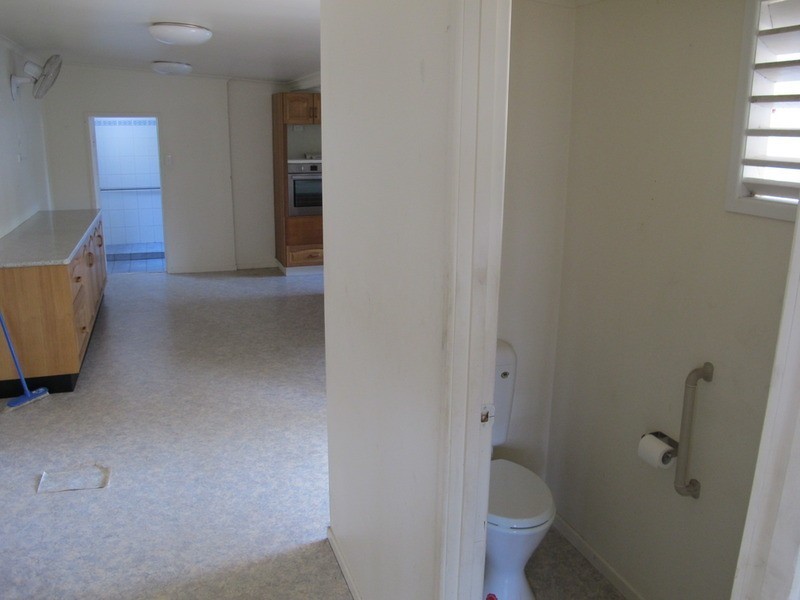 60 Livingstone  Street, Bowen QLD 4805