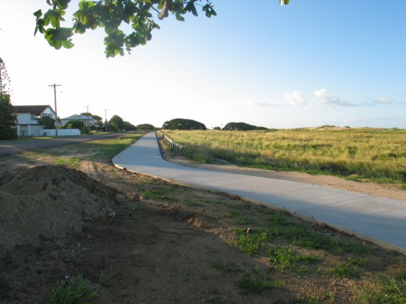 5 Scott Avenue, Bowen QLD 4805