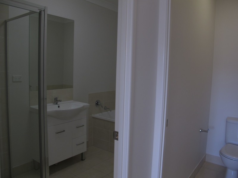 10 Seabreeze Crescent, Bowen QLD 4805