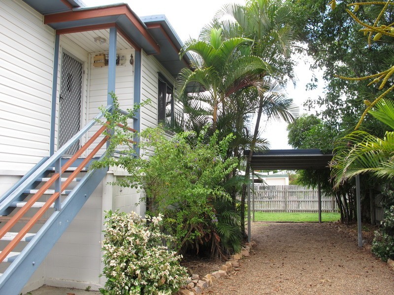 15 Russell Street, Bowen QLD 4805