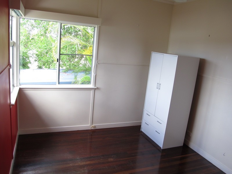 15 Russell Street, Bowen QLD 4805
