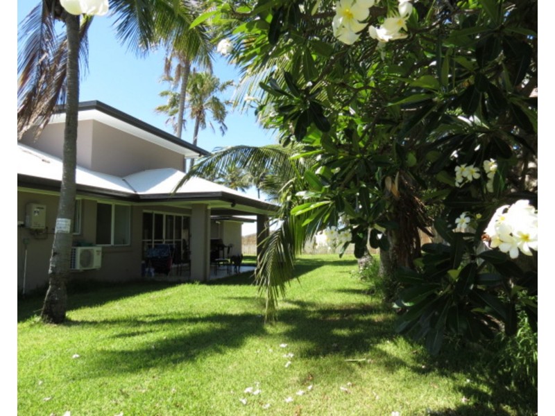 6 Howard Street, Bowen QLD 4805