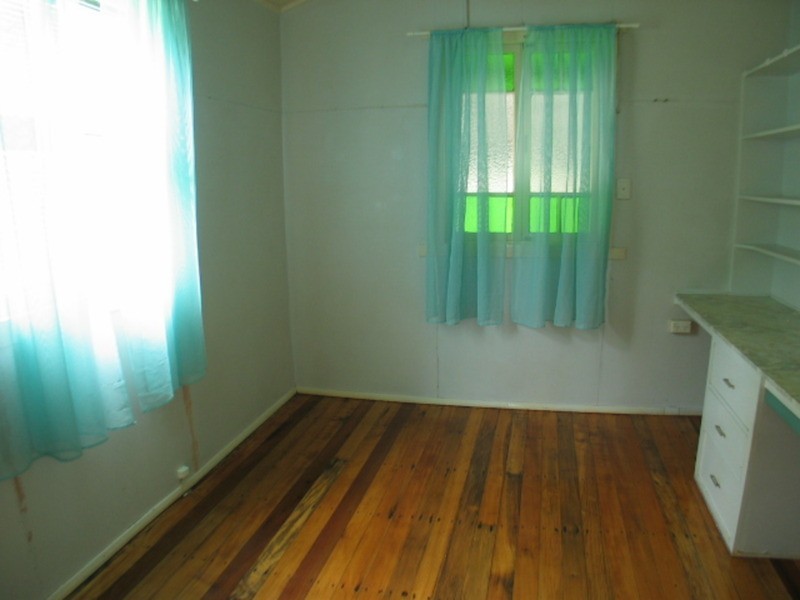 94 Powell Street, Bowen QLD 4805