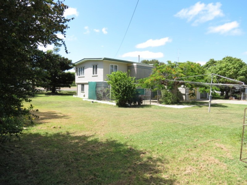 58 Livingstone Street, Bowen QLD 4805