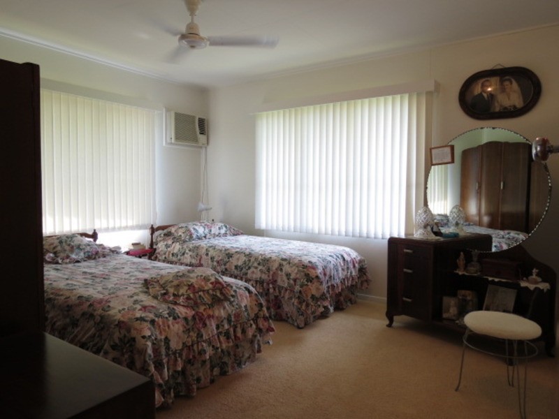 58 Livingstone Street, Bowen QLD 4805