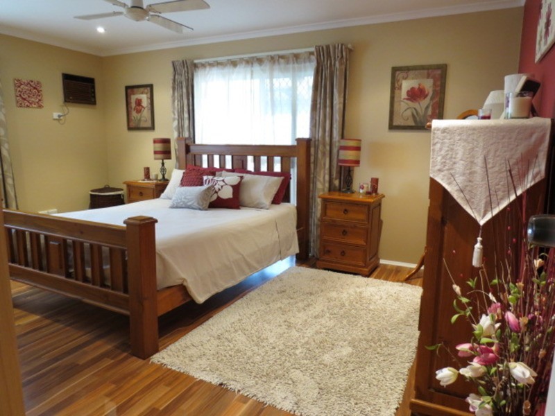 27 Banksia Street, Bowen QLD 4805