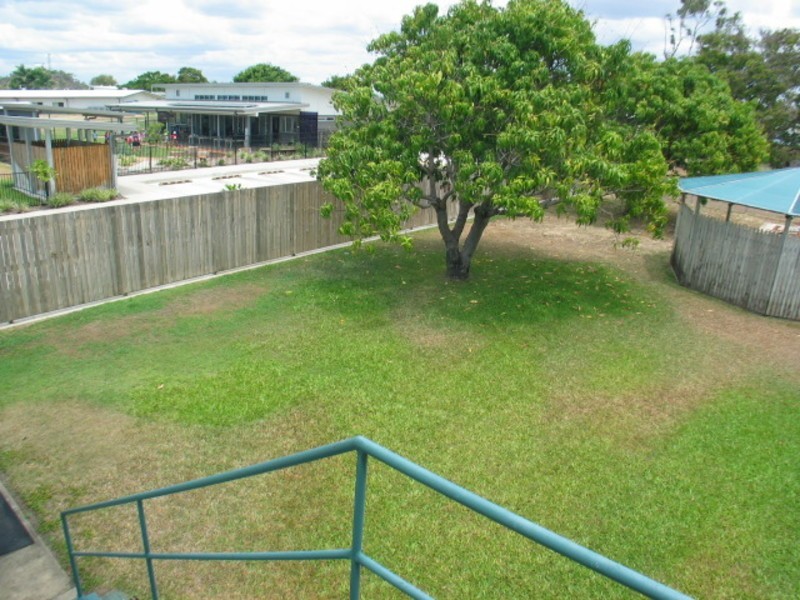71 Tracey Street, Bowen QLD 4805