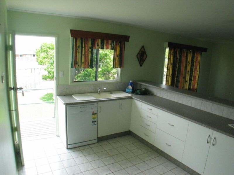 71 Tracey Street, Bowen QLD 4805