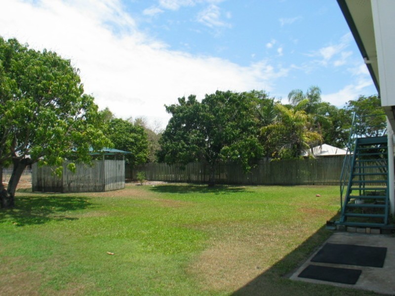 71 Tracey Street, Bowen QLD 4805