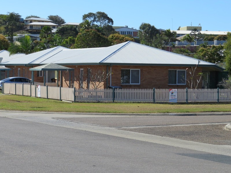 2/28 Sinclair Street, Bowen QLD 4805