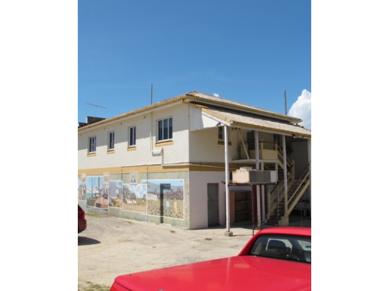 48 Powell Street, Bowen QLD 4805