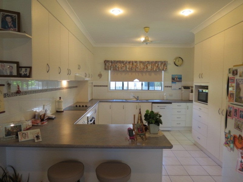 29 Bryant Avenue, Bowen QLD 4805