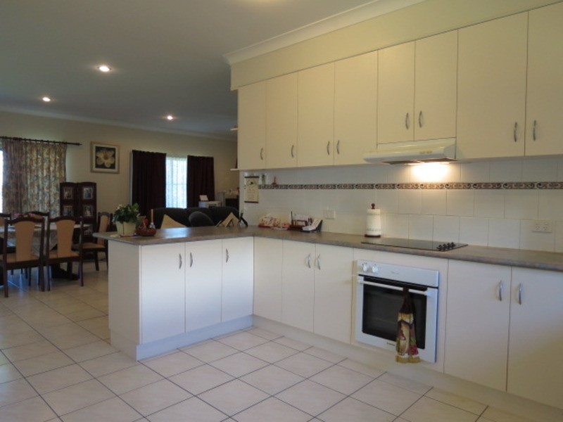 29 Bryant Avenue, Bowen QLD 4805