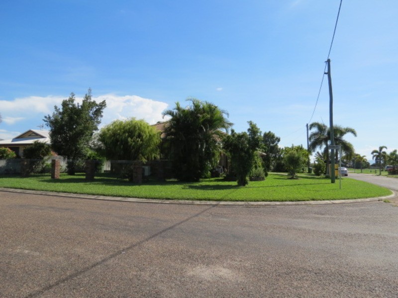 29 Bryant Avenue, Bowen QLD 4805