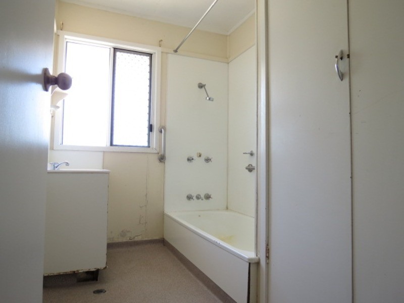 94a Herbert Street, Bowen QLD 4805
