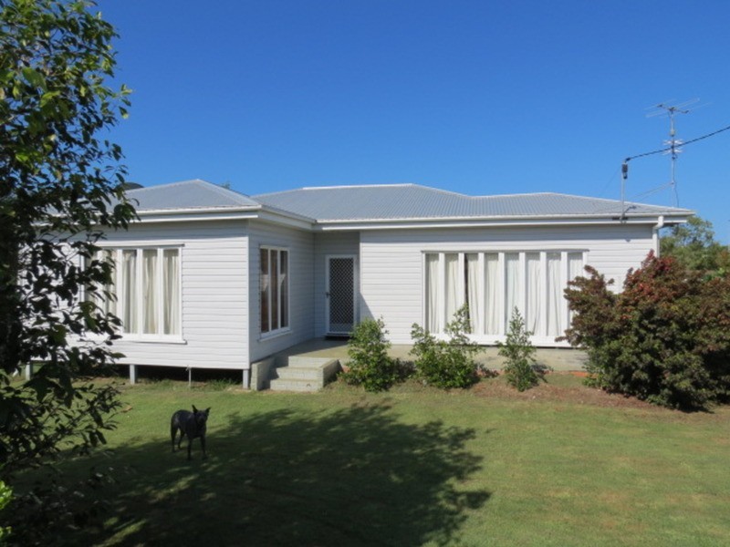 12  Korah Street, Bowen QLD 4805