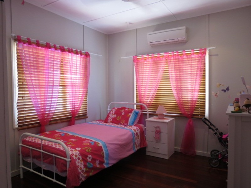 12  Korah Street, Bowen QLD 4805