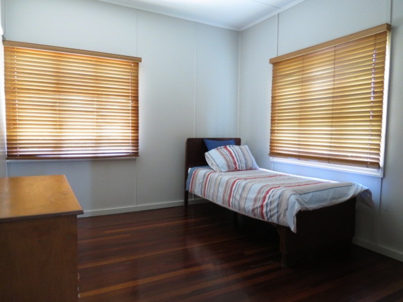 12  Korah Street, Bowen QLD 4805