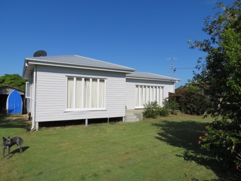 12  Korah Street, Bowen QLD 4805