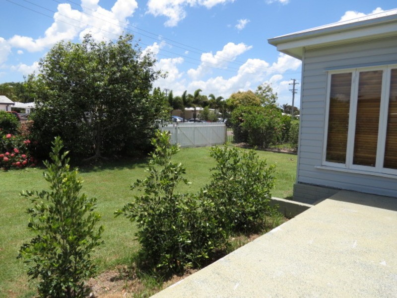 12  Korah Street, Bowen QLD 4805