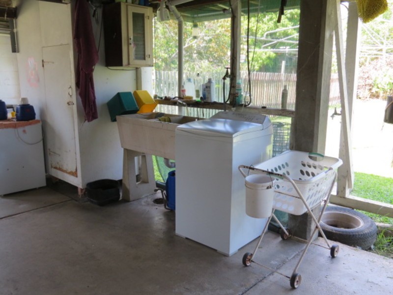 1 Leichhardt Lane, Bowen QLD 4805