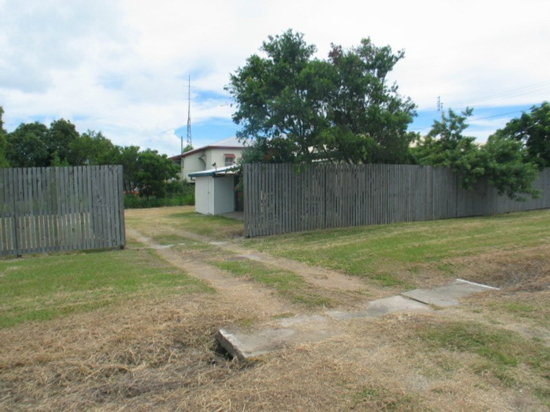 1 Belgravia Road, Bowen QLD 4805