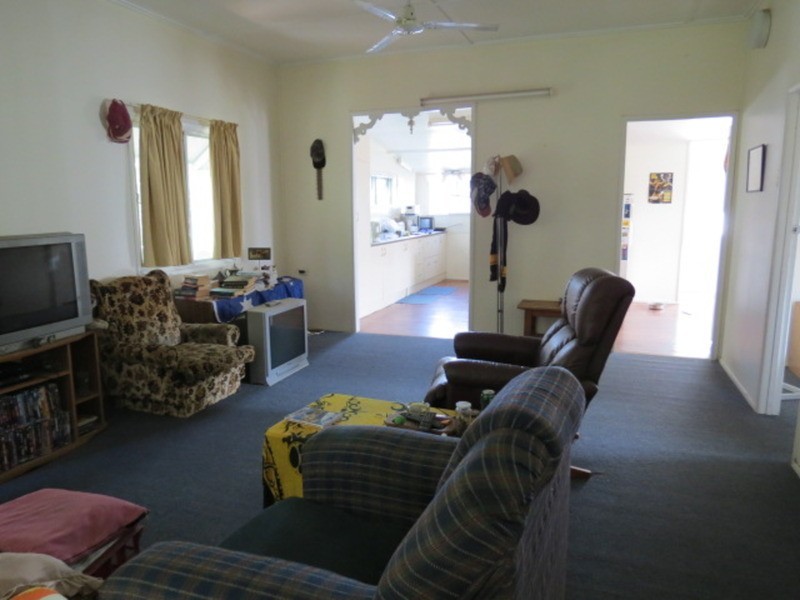 66 Livingstone Street, Bowen QLD 4805