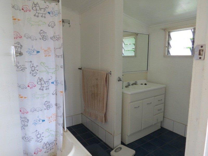 66 Livingstone Street, Bowen QLD 4805