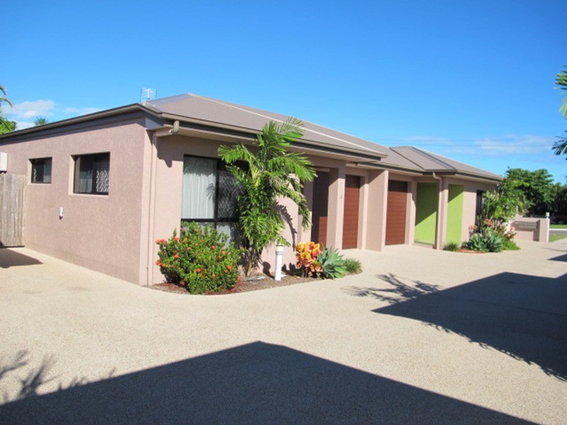 5/11 Kennedy  Street, Bowen QLD 4805