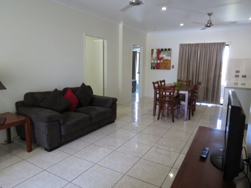 5/11 Kennedy  Street, Bowen QLD 4805