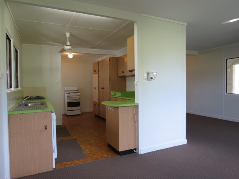 38 Drays Road, Bowen QLD 4805
