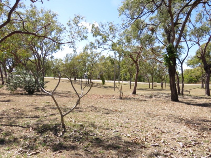 38 Drays Road, Bowen QLD 4805