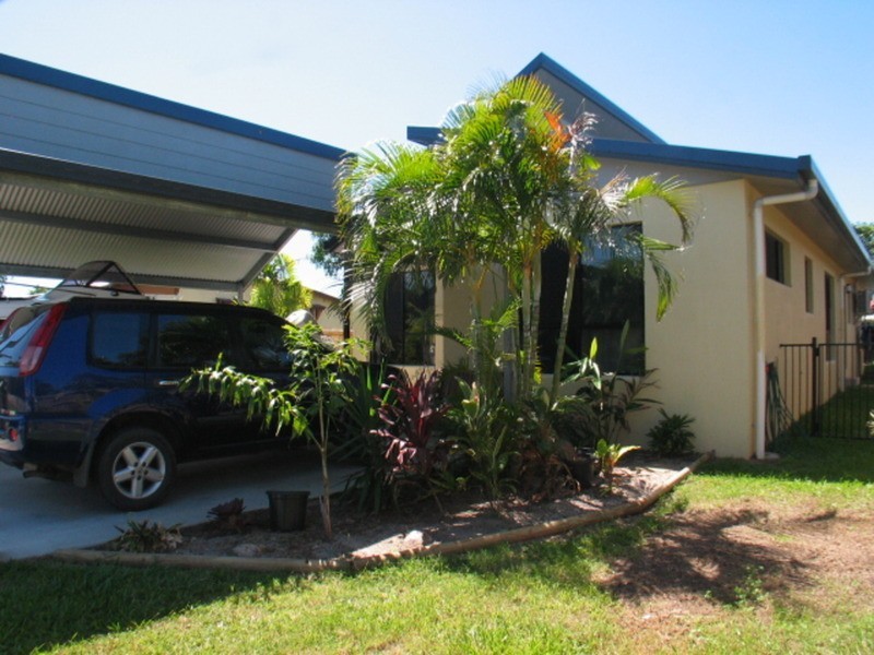 18a Gloucester Street, Bowen QLD 4805