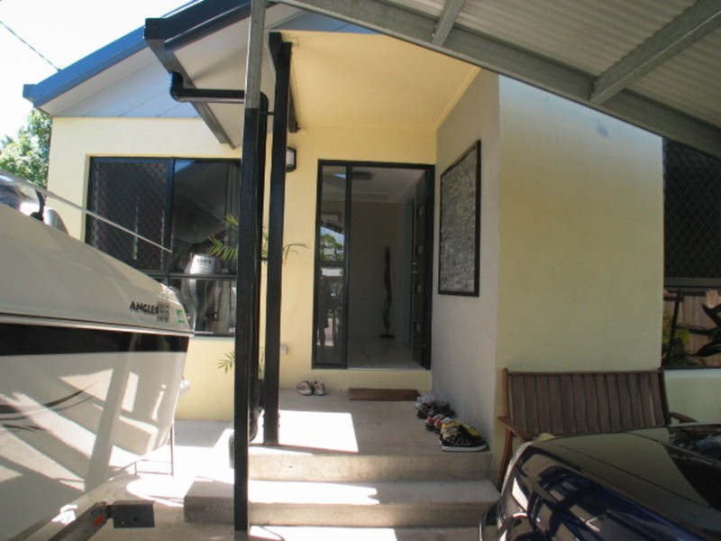 18a Gloucester Street, Bowen QLD 4805