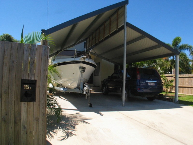 18a Gloucester Street, Bowen QLD 4805