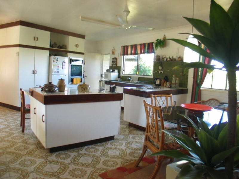 40 Inverdon Road, Bowen QLD 4805