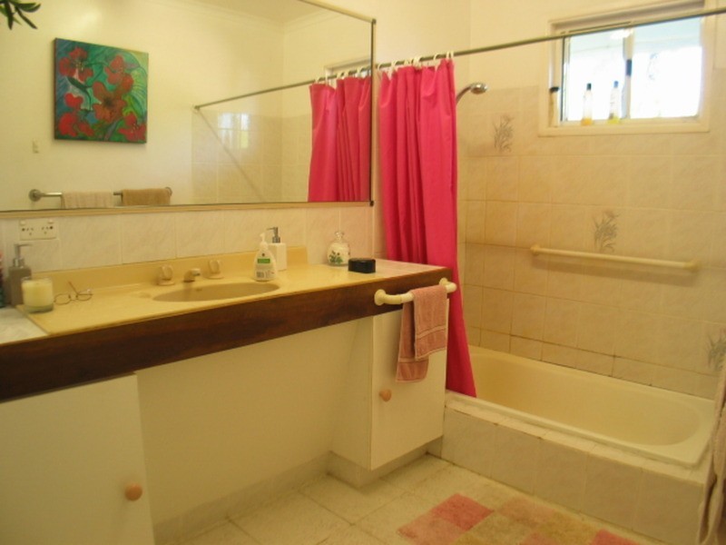 40 Inverdon Road, Bowen QLD 4805