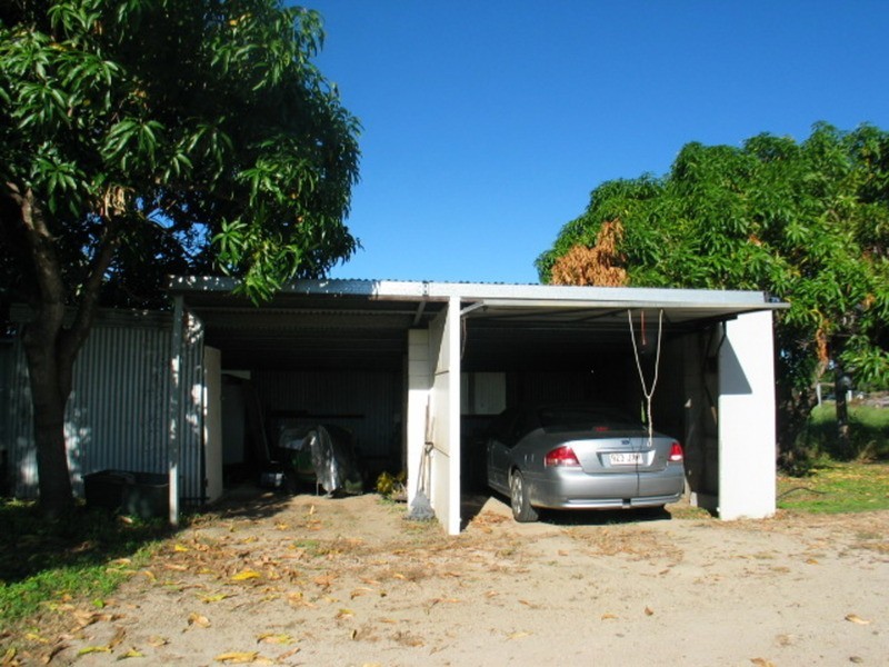 40 Inverdon Road, Bowen QLD 4805
