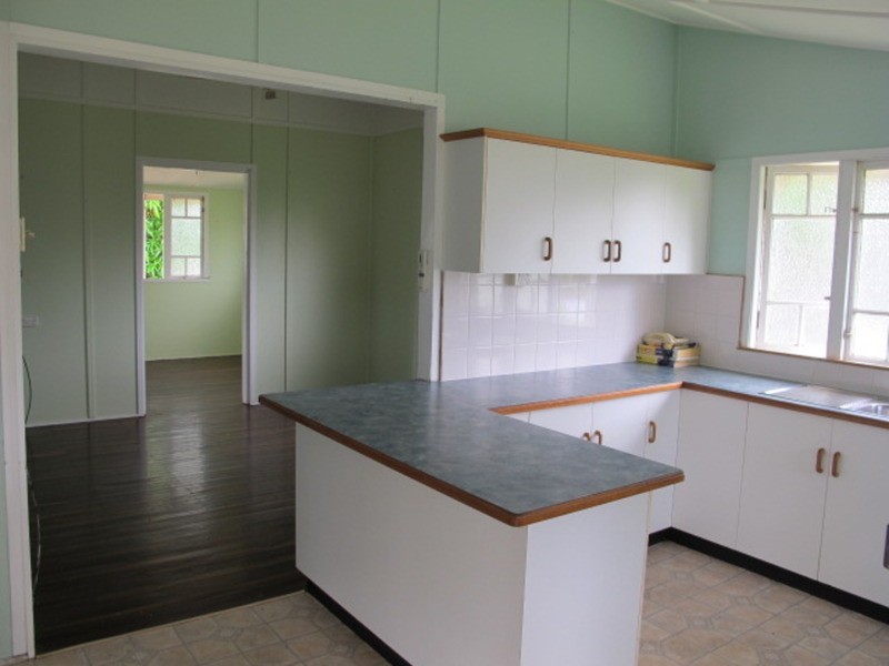 15 Field Street, Bowen QLD 4805
