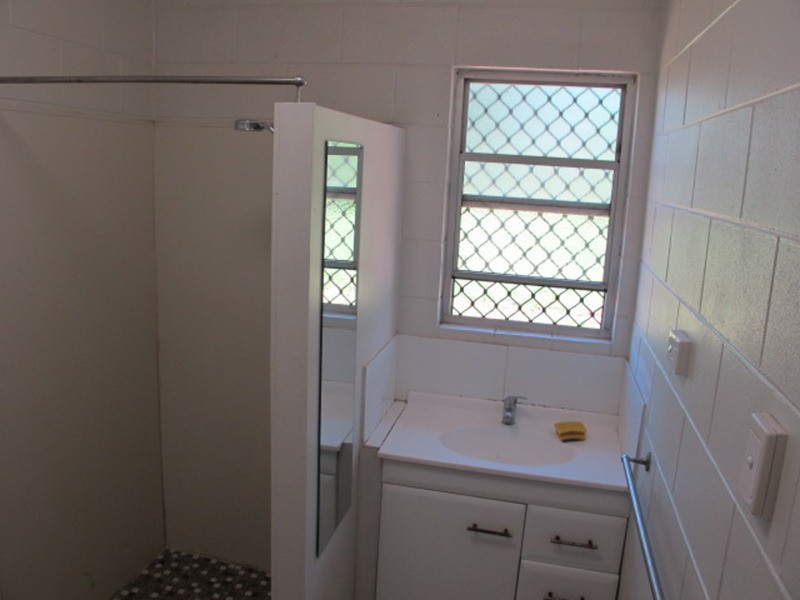 4/36 Brisbane Street, Bowen QLD 4805