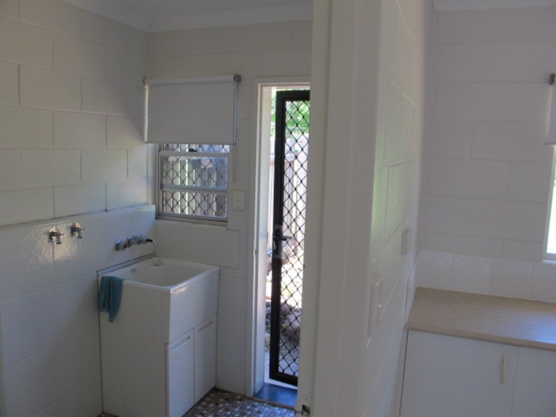 4/36 Brisbane Street, Bowen QLD 4805