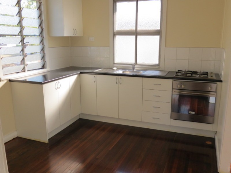 9 Reynolds Street, Bowen QLD 4805