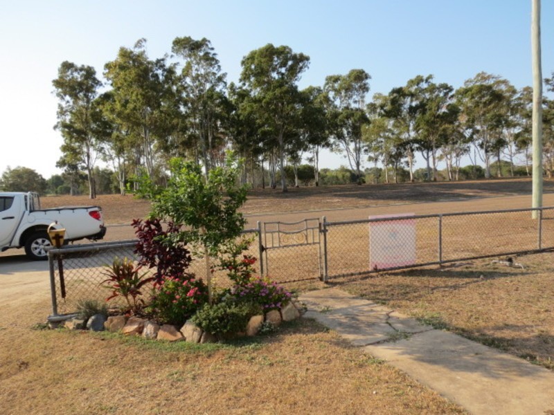 9 Reynolds Street, Bowen QLD 4805