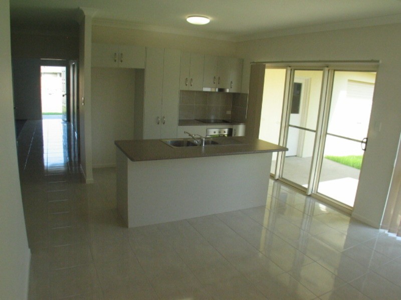 1 Fifth Close, Bowen QLD 4805