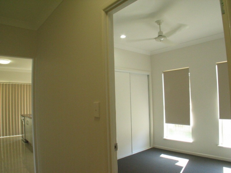 1 Fifth Close, Bowen QLD 4805