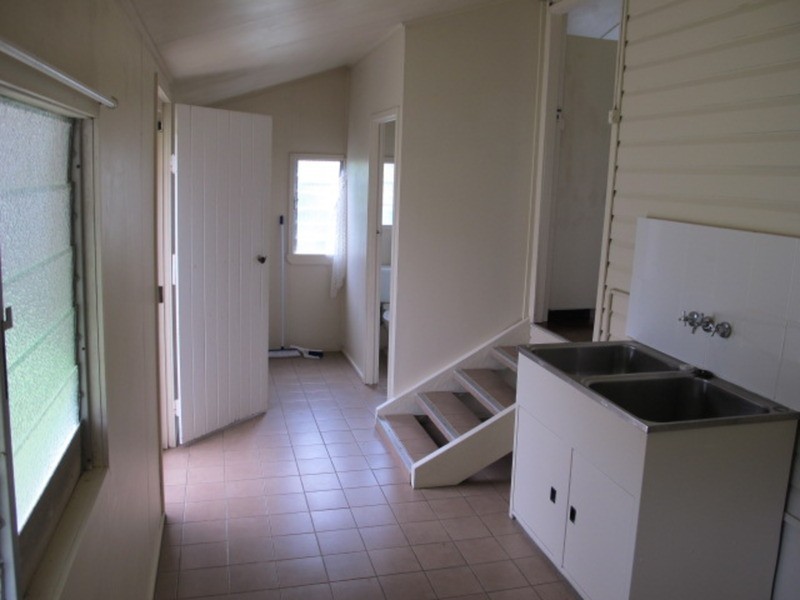 17 Gilbert Street, Bowen QLD 4805